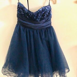 Juniors blue dress